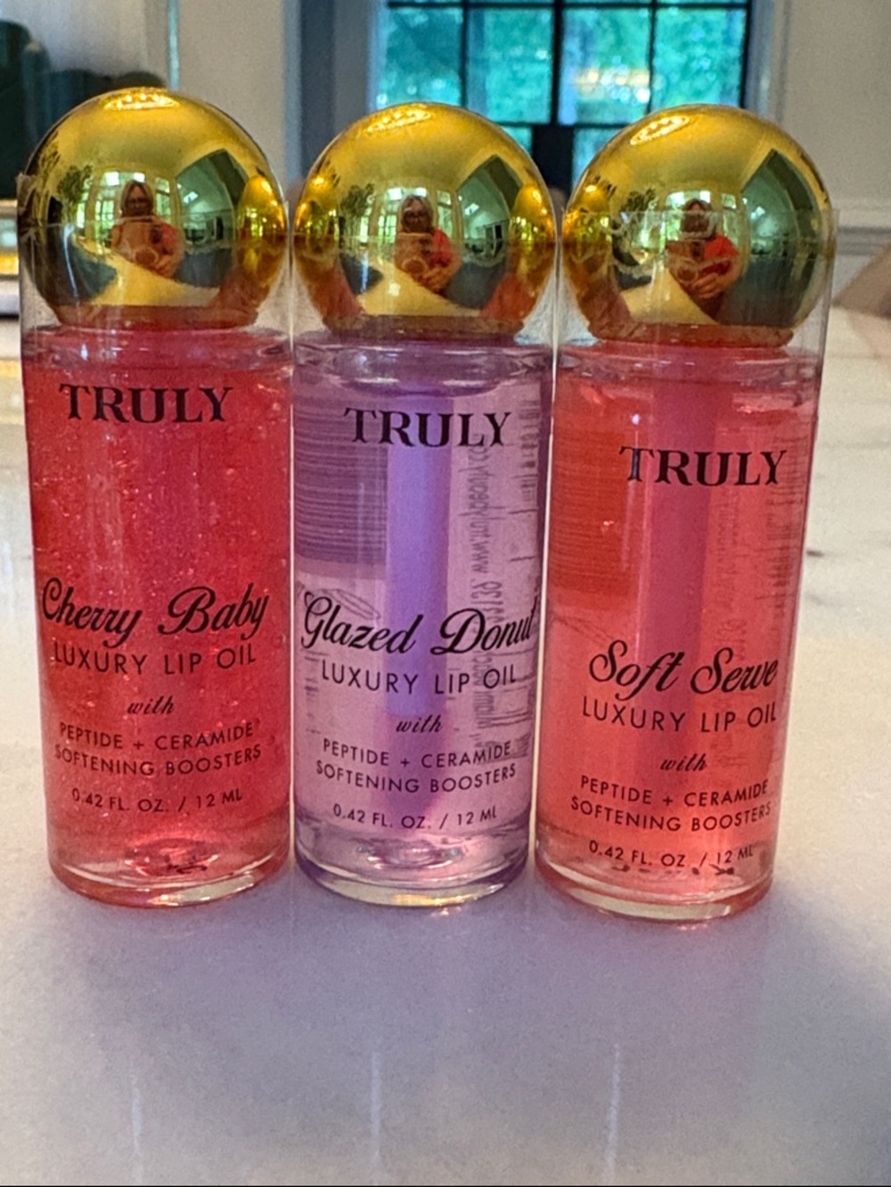 Truly Lip Oil. Glazed Donut, Cherry Baby & Soft Serve Luxury Lip Oils Lot of 3!